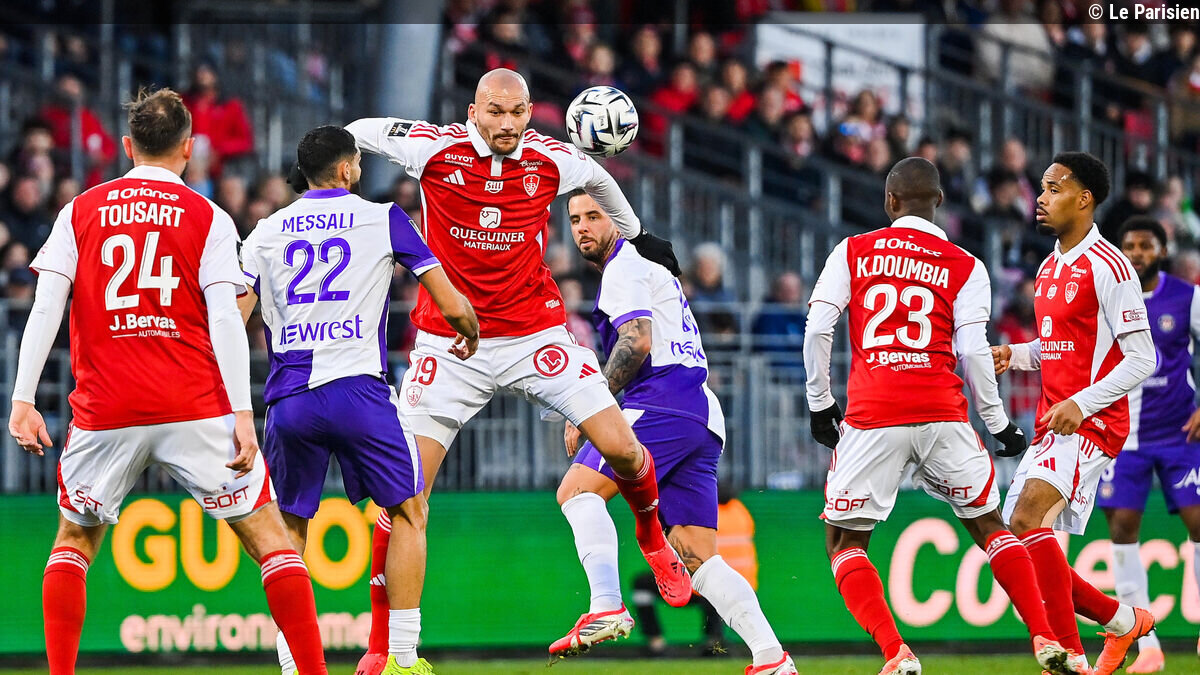 Ligue 1 : le Stade Brestois demande à ses supporters d'arrêter de jeter des frites sur les joueurs