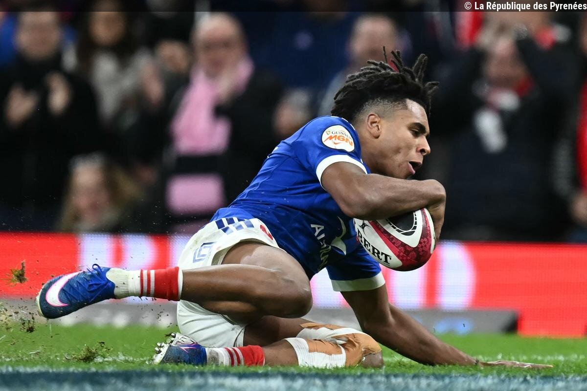 Rugby - XV de France : clarté à l'arrière contre l'Italie, cachoteries à l'avant