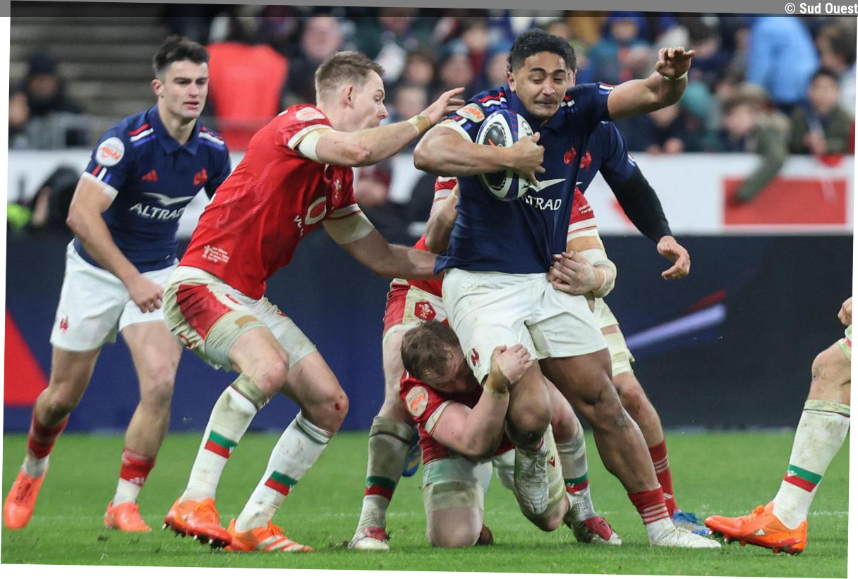 XV de France : Moefana et Barassi associés au centre ?