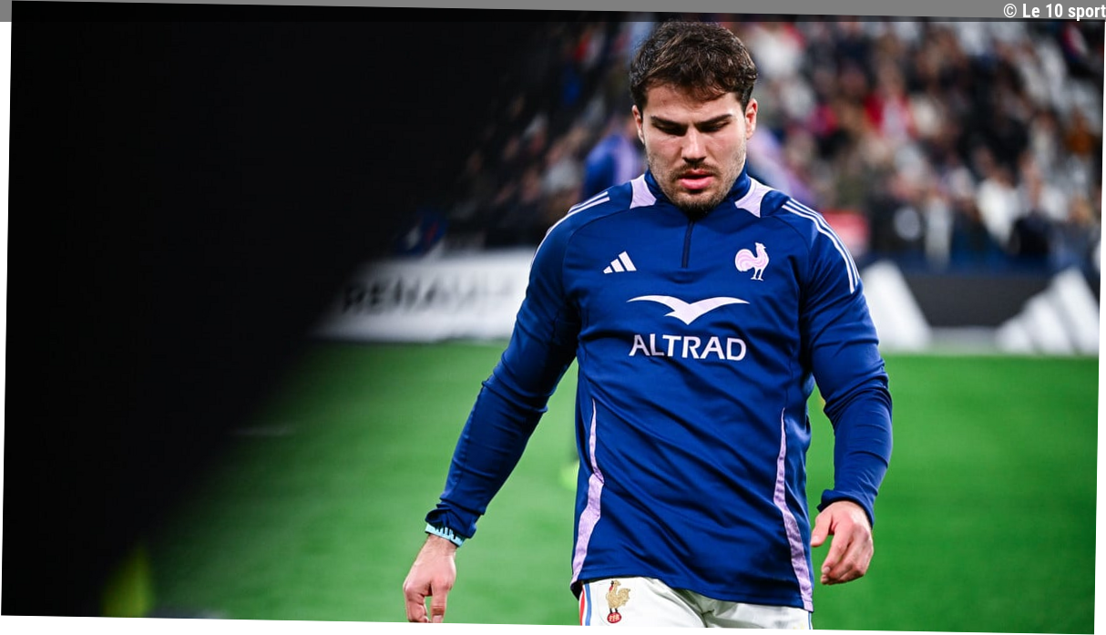 «Ça faisait bizarre» : Proche d'une star de la musique, Antoine Dupont se retrouve sur scène en plein concert !