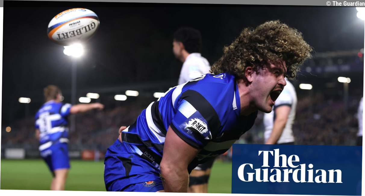 Champions Bath blow away Saracens in nine-try rout to reclaim top spot