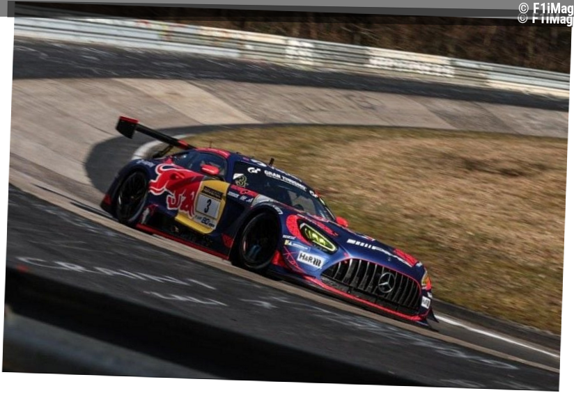 Verstappen en démonstration au Nürburgring, vainqueur avec une minute d'avance