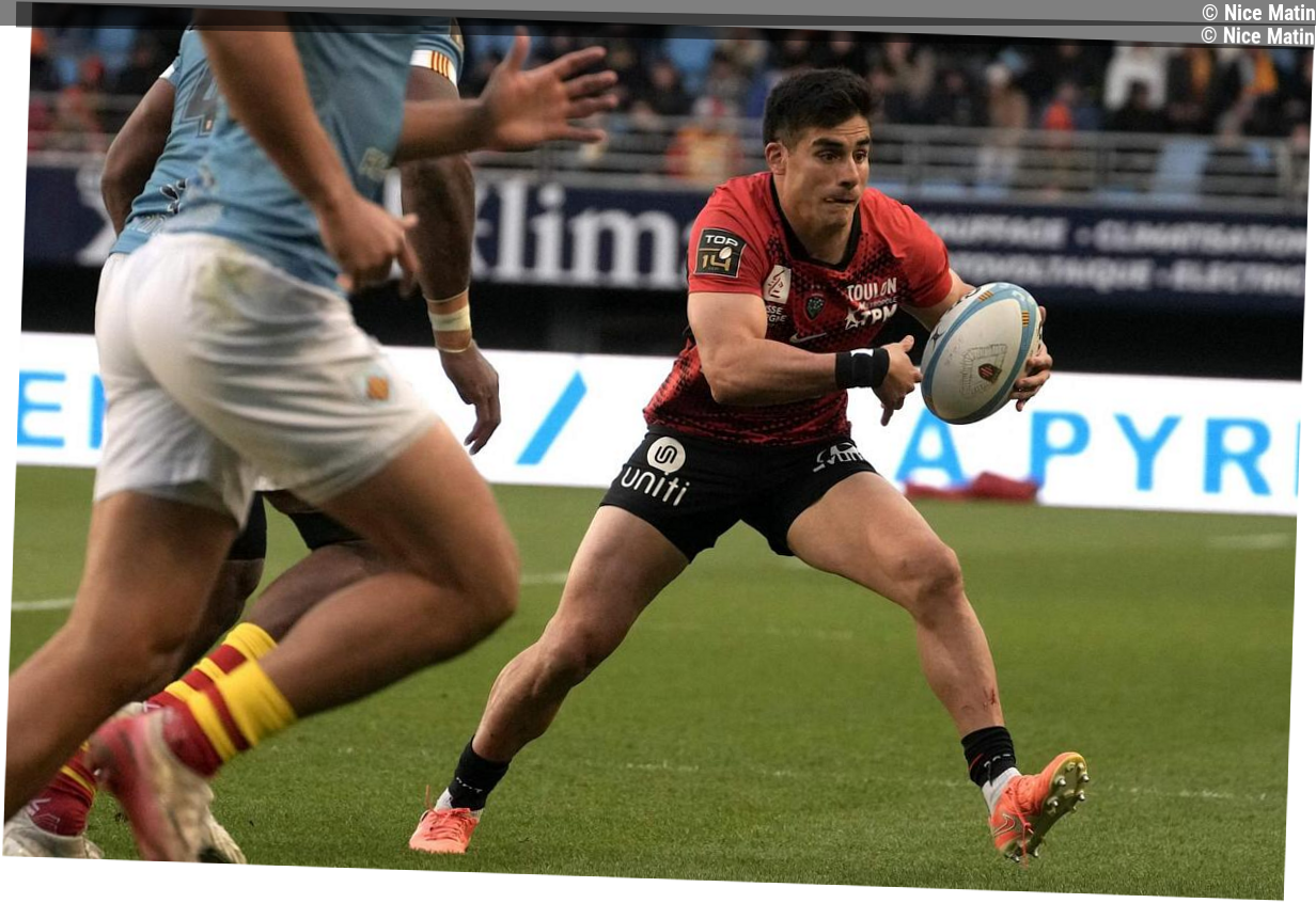 « Quand tout le monde travaille, il est dominant »: retour sur la prestation de l'ouvreur du RCT Tomás Albornoz face à Perpig