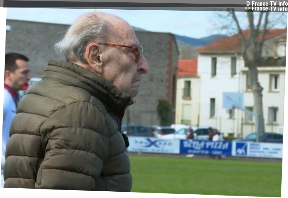 VIDÉO. "C'est notre maillon de force" : Charly, 94 ans, plus vieux médecin du rugby français