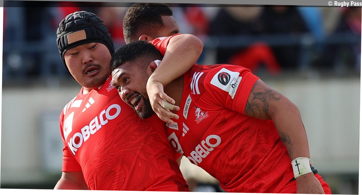 Long-standing All Blacks team-mate takes aim at Ardie Savea