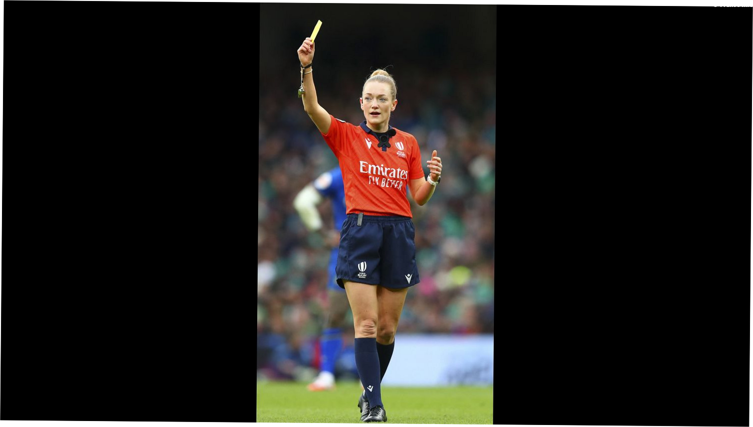 Hollie Davidson, première arbitre féminine à officier dans un match du Top 14