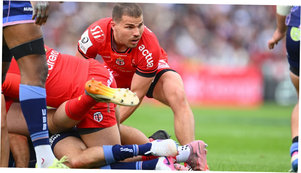 Antoine Dupont : Un consultant de RMC propose de l'écarter, une décision du Stade Toulousain est à venir