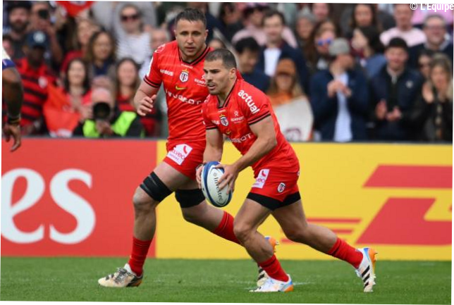 Antoine Dupont remplaçant pour le déplacement du Stade Toulousain à Castres en Top 14