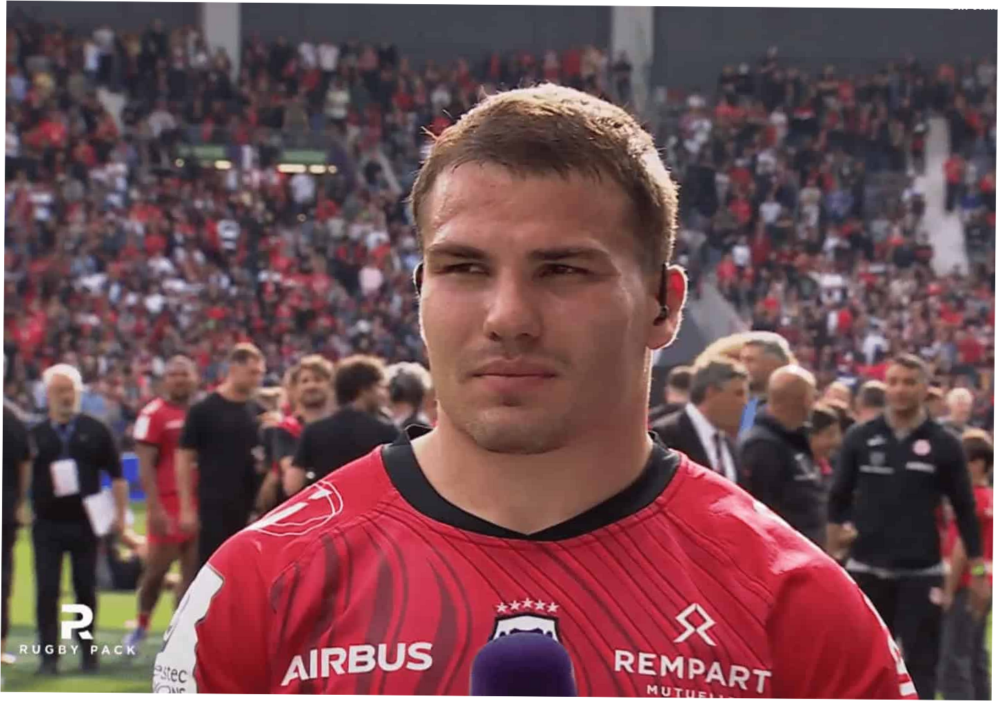 Toulouse laisse Dupont sur le banc pour le derby : Mola joue la carte de la fraîcheur