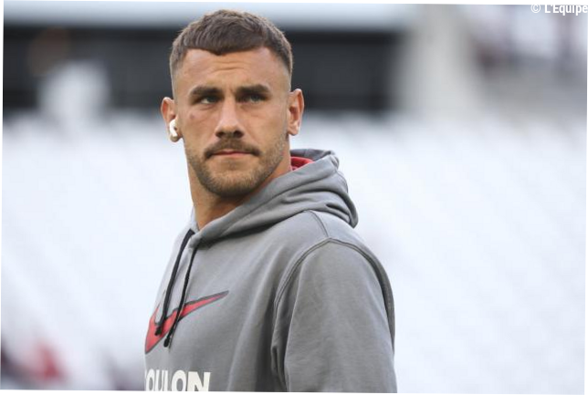 Suspicion de rupture du ligament pour Gabin Villière, blessé lors de la victoire de Toulon à Montauban