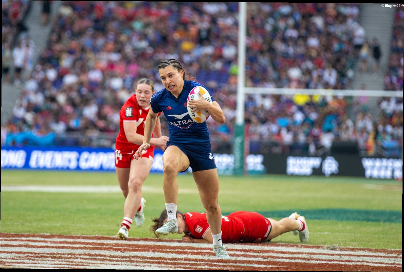 Marie-Aurélie Castel et les Bleues s'offrent le bronze à Hong Kong !