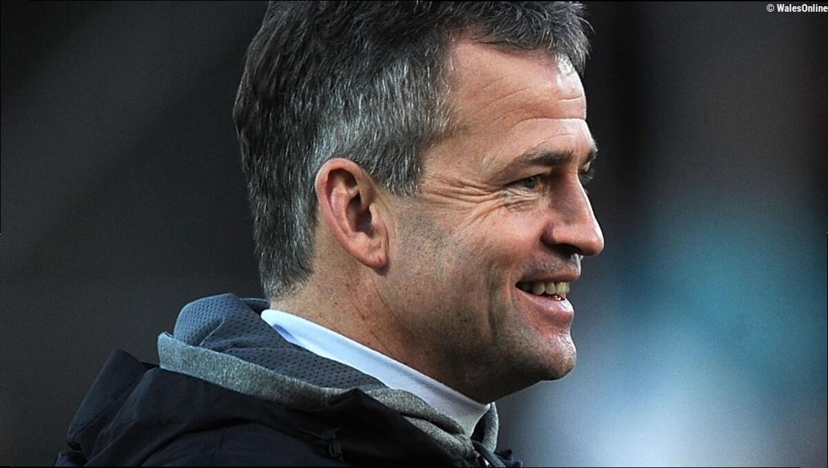 Jon Callard: Former Wales U21 full back who became an England player and now coaches in Super Rygby Cymru