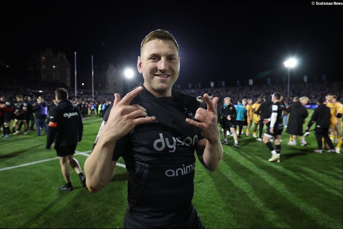 Scotland talisman Finn Russell takes footballer compliment and reveals 'big threat' to Bath