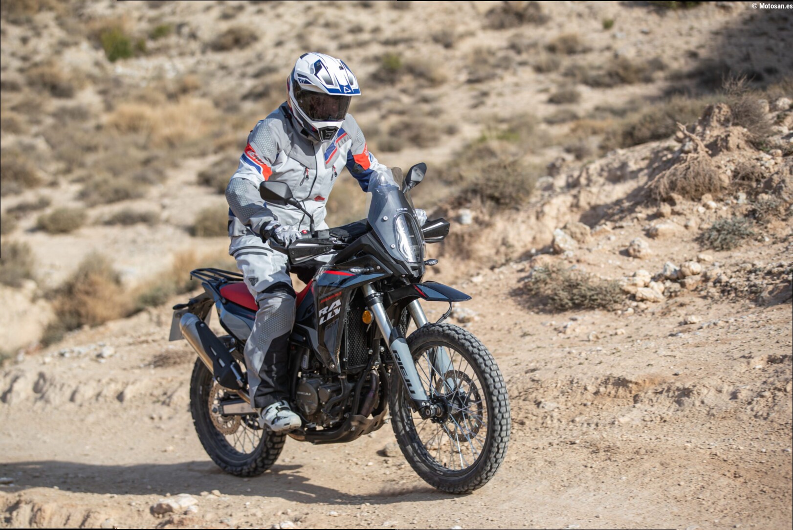 PRUEBA | Rieju Aventura Rally 307, una gran historia