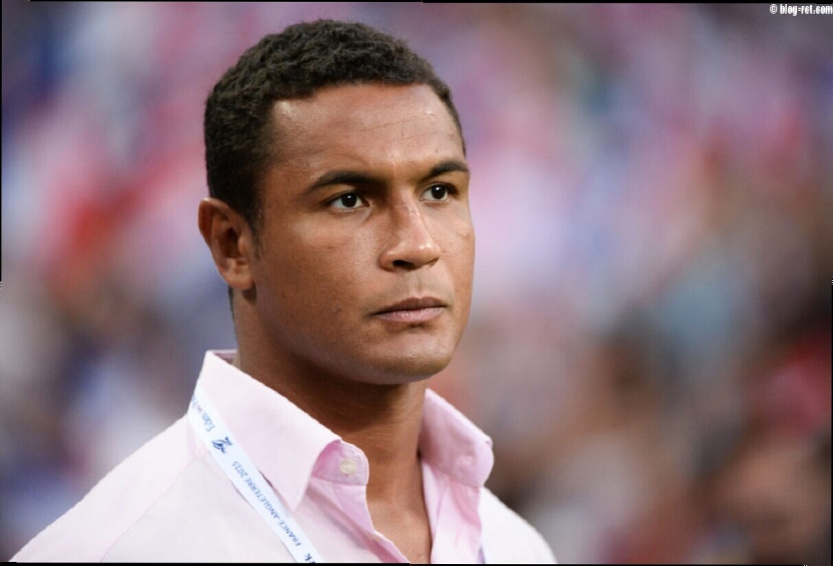 Thierry Dusautoir s'agace des critiques sur Antoine Dupont et recadre les choses