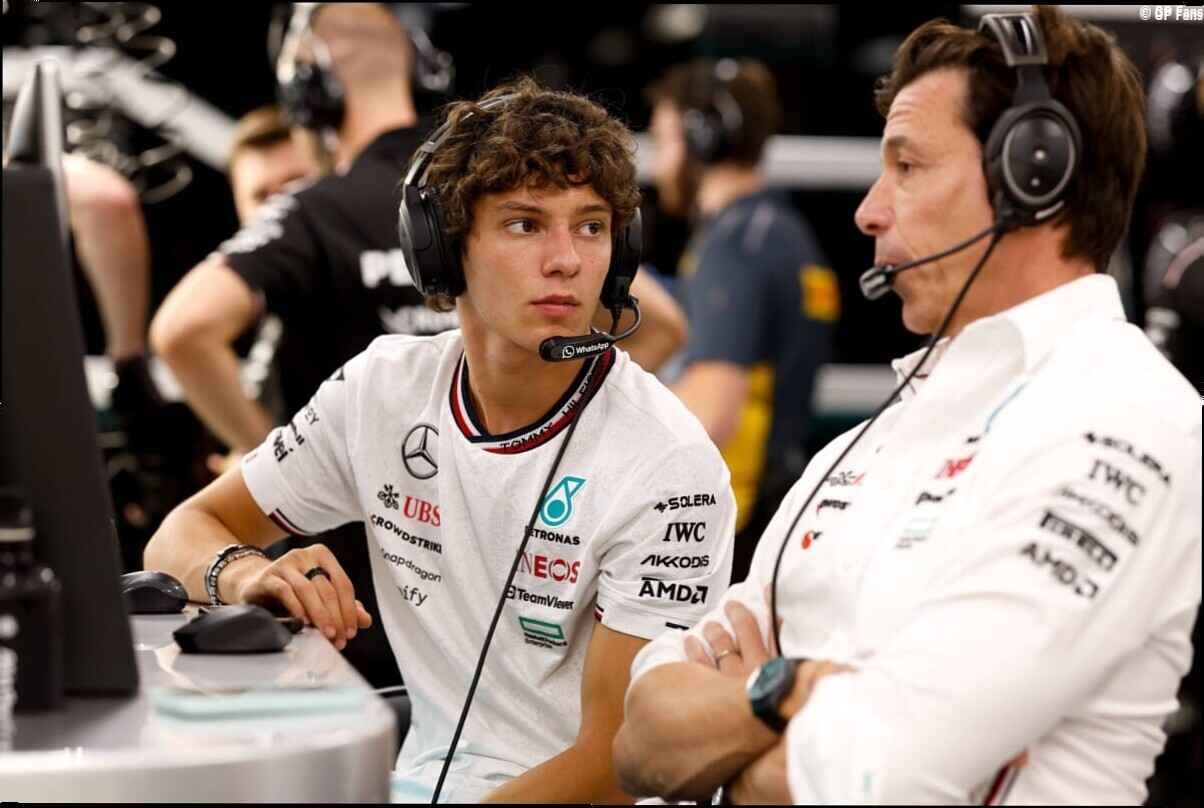 Wolff fears 'Italian public' problem with new F1 superstar Kimi Antonelli