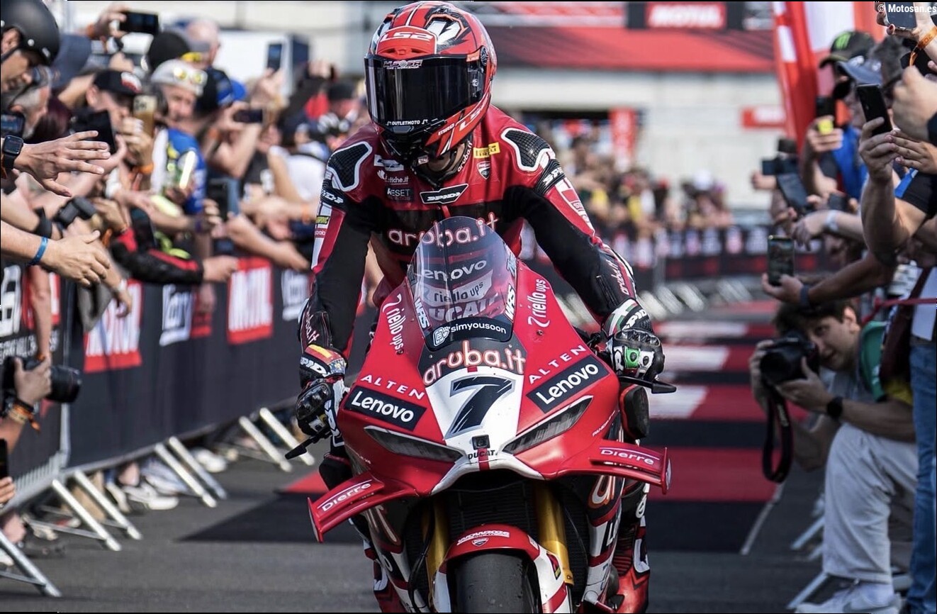 Lecuona: «No tengo una relación cercana a Bulega; no se parece a Toprak, le falta carisma»