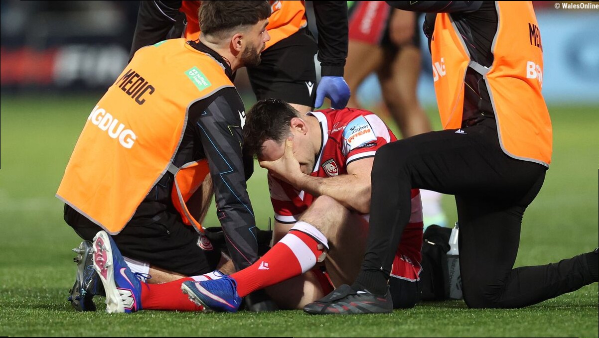Today's rugby news as two top Wales stars spark injury concern days before Tandy announcement