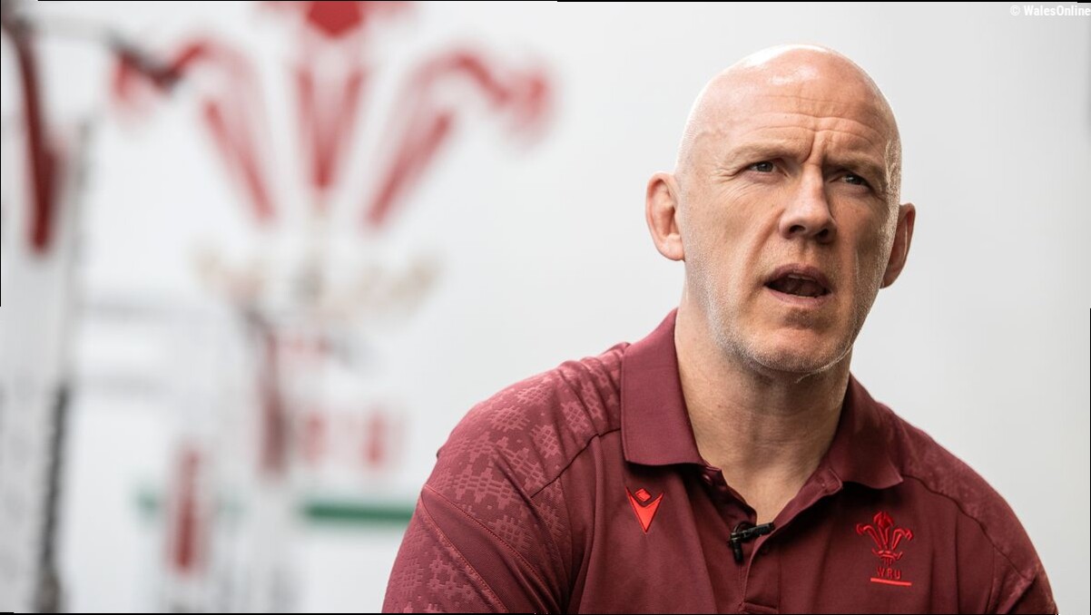 One 'criminal' Wales omission leaves fans scratching their heads