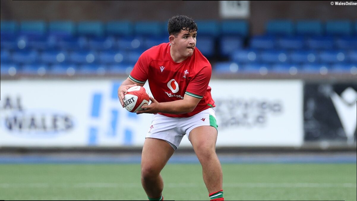 Wales have a big problem and must bring star home to solve it