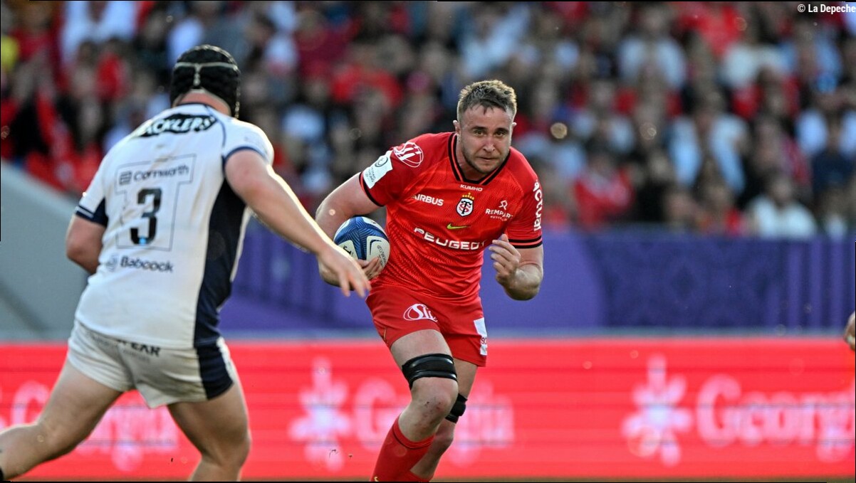Stade Toulousain : grièvement blessé à l'épaule, Anthony Jelonch va-t-il pouvoir rejouer d'ici la fin de la saison ? On fait