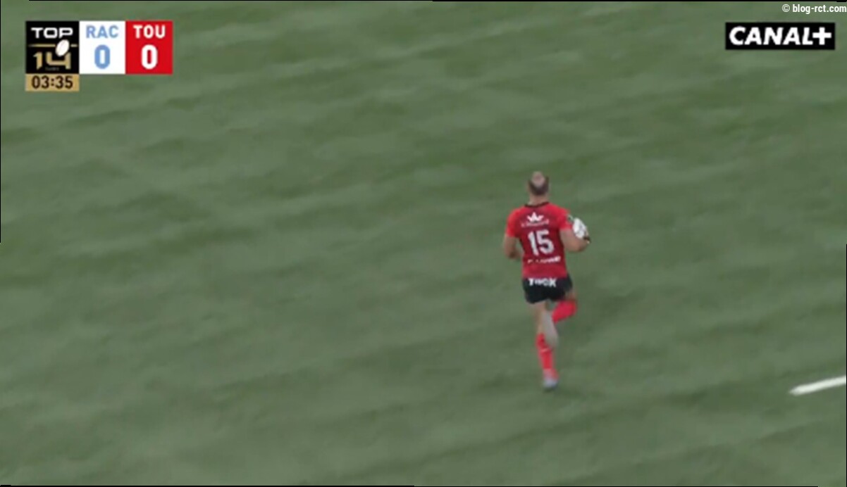VIDEO : La superbe interception de Melvyn Jaminet qui file seul à l'essai contre le Racing 92
