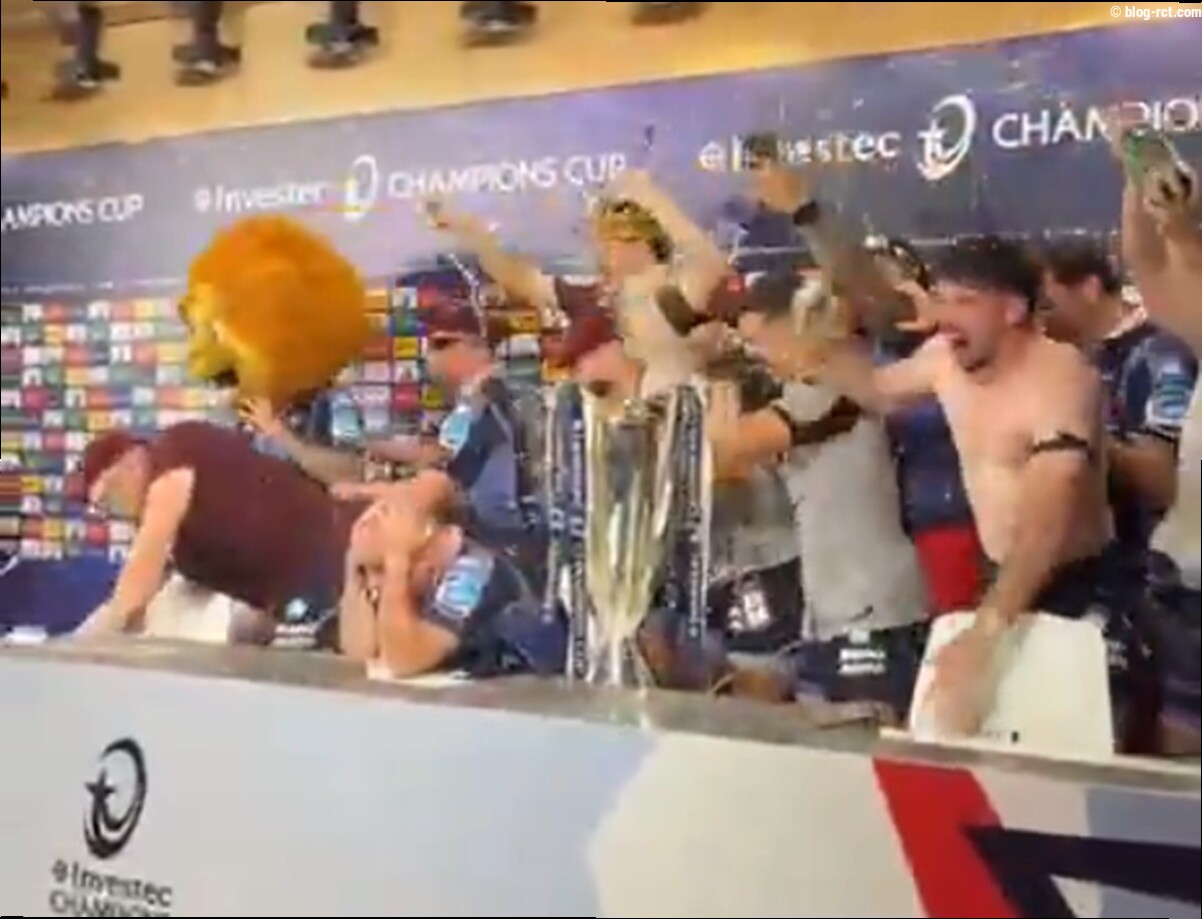 VIDEO : Les joueurs de l'UBB envahissent la conférence de presse !