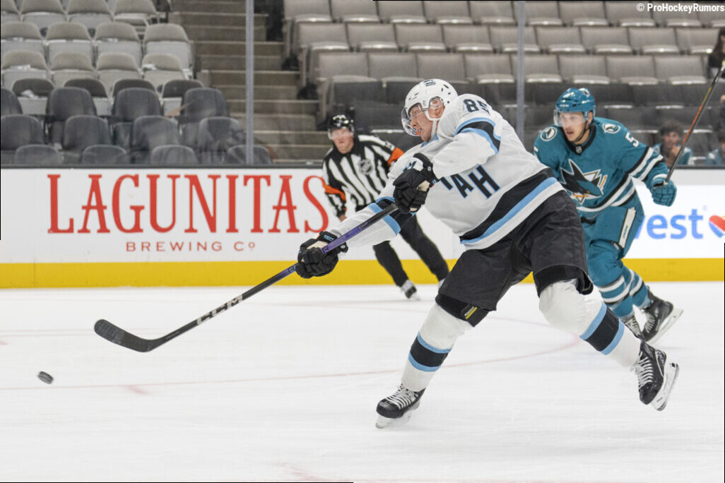 Edmonton Oilers Sign Aku Raty
