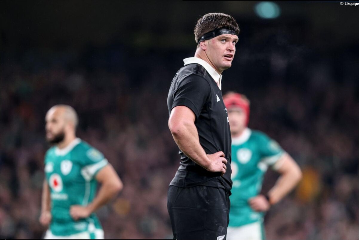 Blessé au dos, le capitaine néo-zélandais Scott Barrett sera absent plusieurs mois et ratera le début du Championnat des nati
