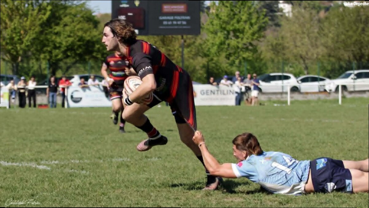 Rugby amateur : meilleur marqueur de Régionale 2, "joueur exceptionnel pour ce niveau"... qui est ce redoutable ailier de Rab