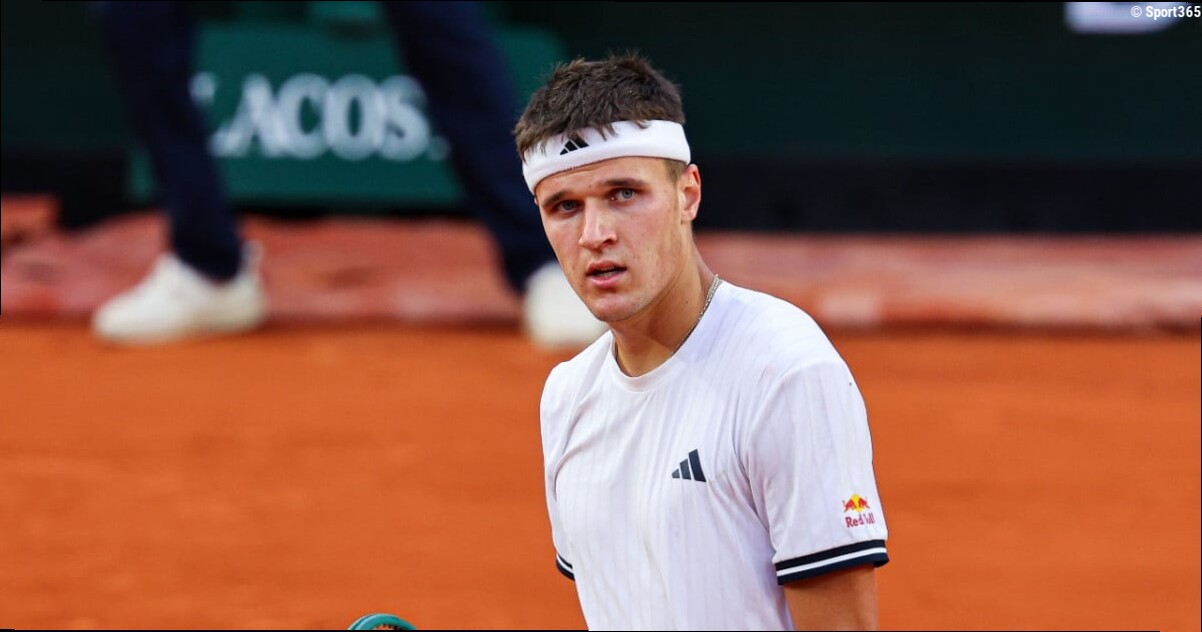 Tennis – Roland-Garros (H) : Mensik a résisté au retour de Rublev