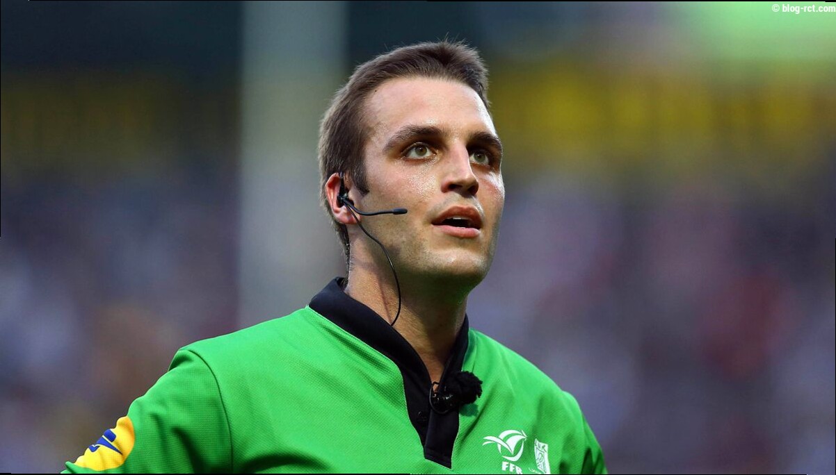 Urgentiste et arbitre de Top 14, Thomas Charabas raconte : « Ils vous parlent mais vous savez que vous ne pouvez pas les sauv
