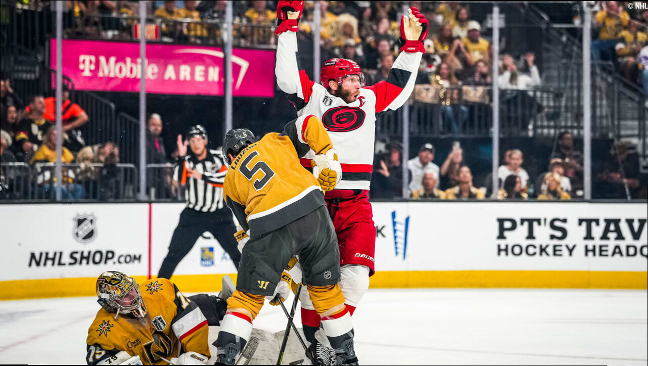 Staal scores 2, Hurricanes win Game 4 to even Cup Final