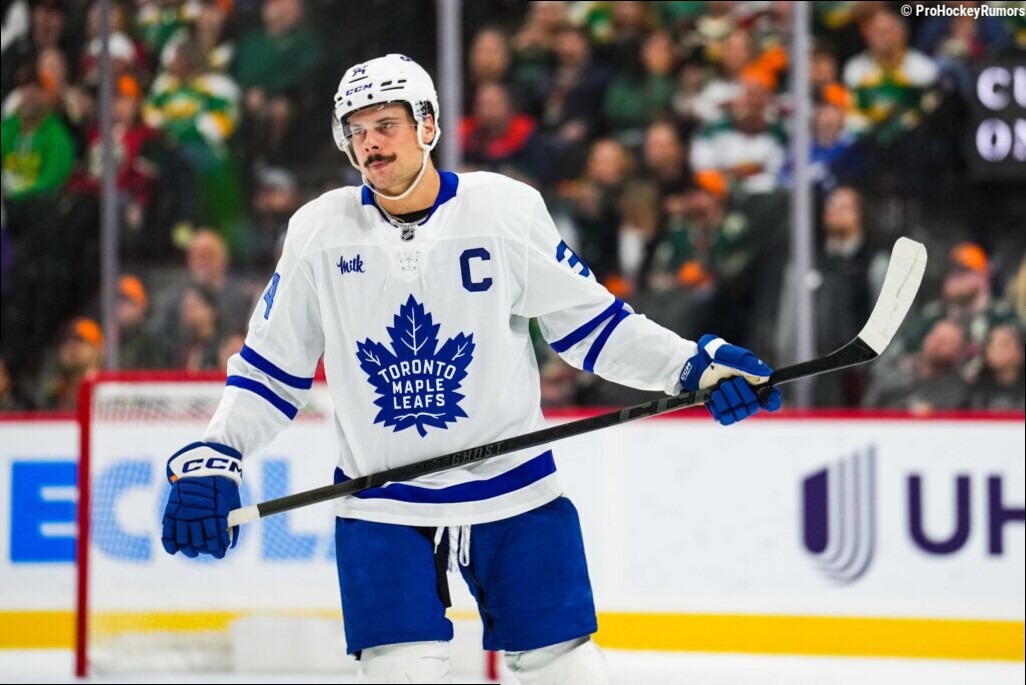 Trade Notes: Larkin, Matthews, Werenski
