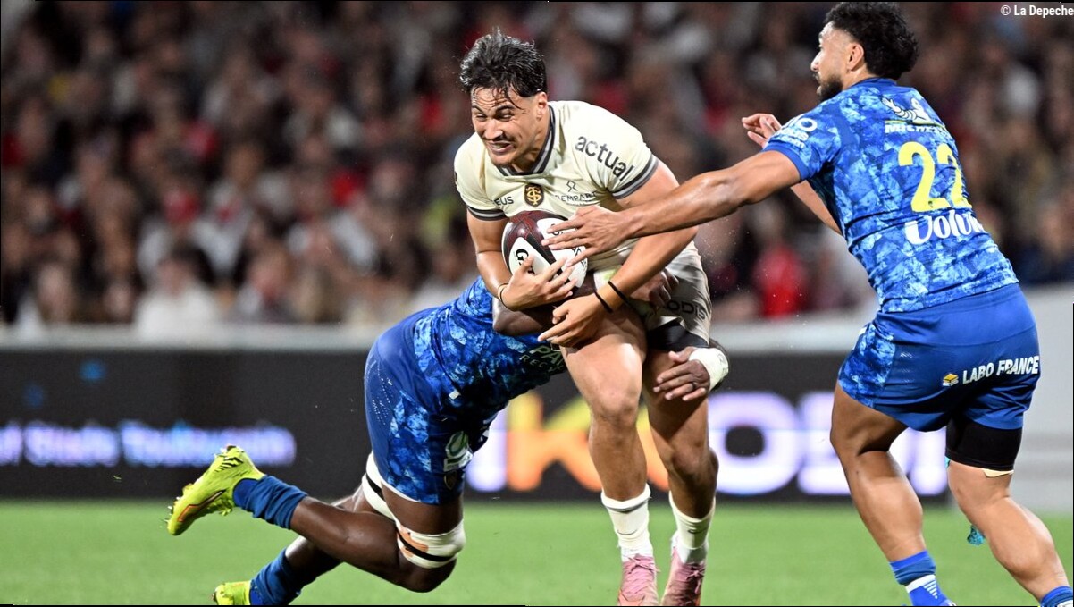 Stade Toulousain - Racing : "J'avais les yeux ouverts, mais je voyais tout noir..." Kalvin Gourgues prend position après avoi