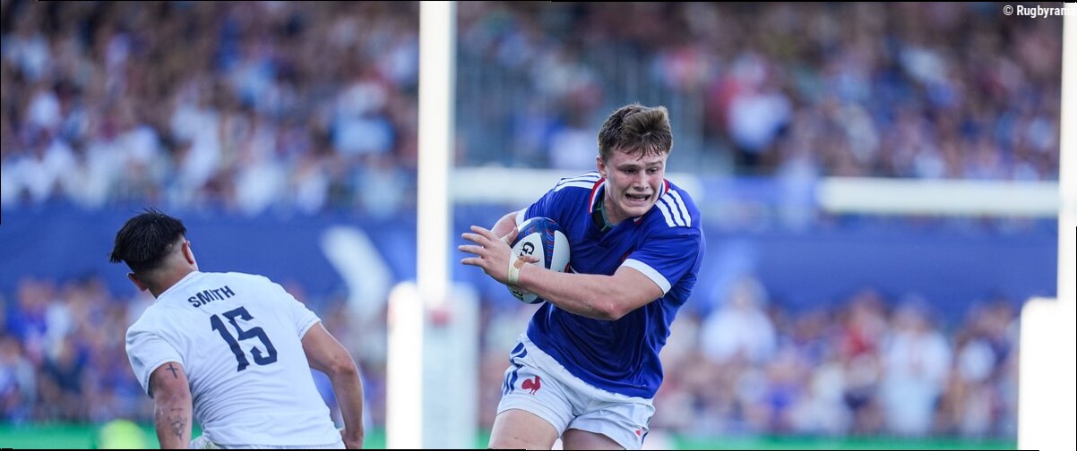XV de France - "J'ai été un peu dans le dur" : ses blessures, son retour en bleu, Marko Gazzotti se livre après la victoire f