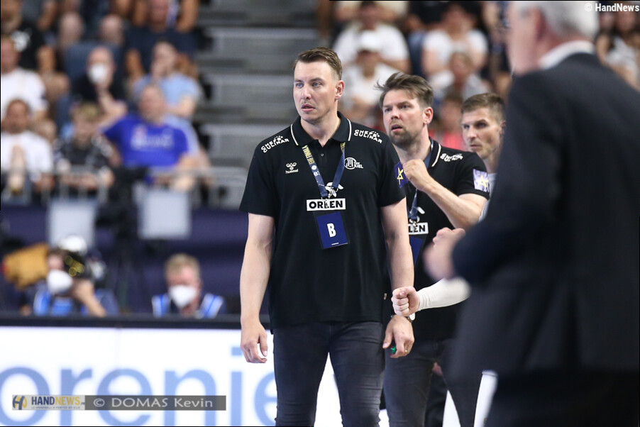 All | Filip Jicha n'est plus le coach de Kiel