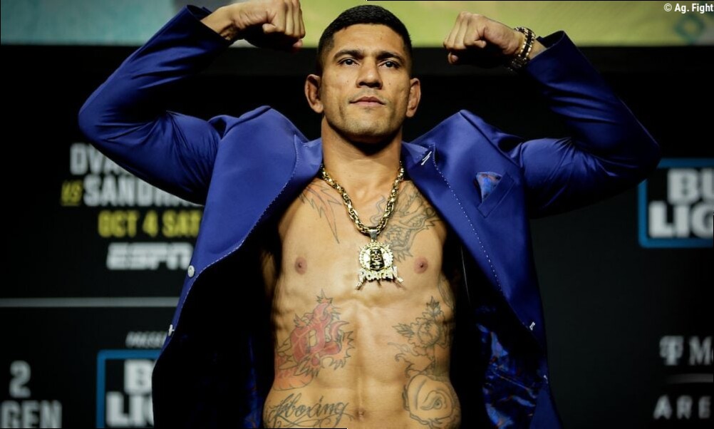Alex Poatan estreia no top 4 dos pesos-pesados em novo ranking de IA do UFC