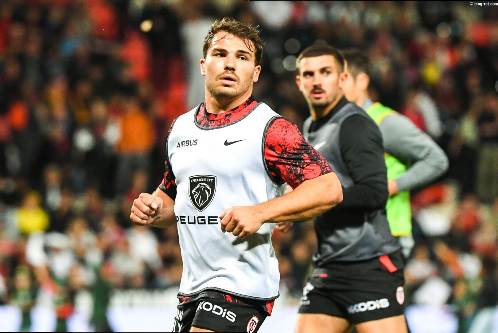 Antoine Dupont et plusieurs Toulousains vont prendre l'avion lundi soir