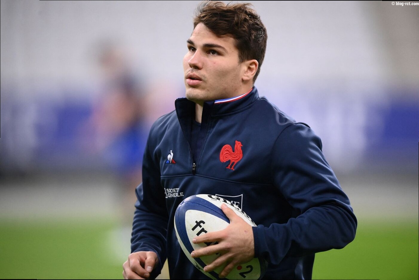 « On s'est fait tuer » : Comment le jeune Antoine Dupont s'est retrouvé piégé dans le bras de fer explosif entre Novès et Lap