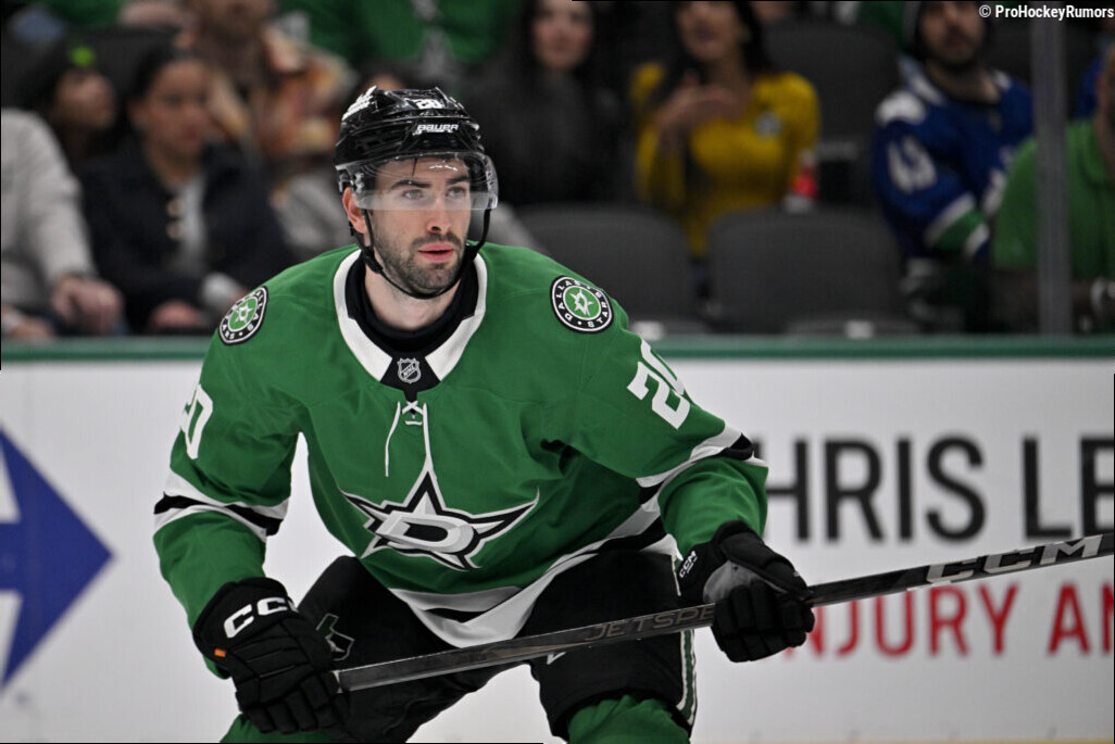 Stars Extend Kyle Capobianco, Luke Krys