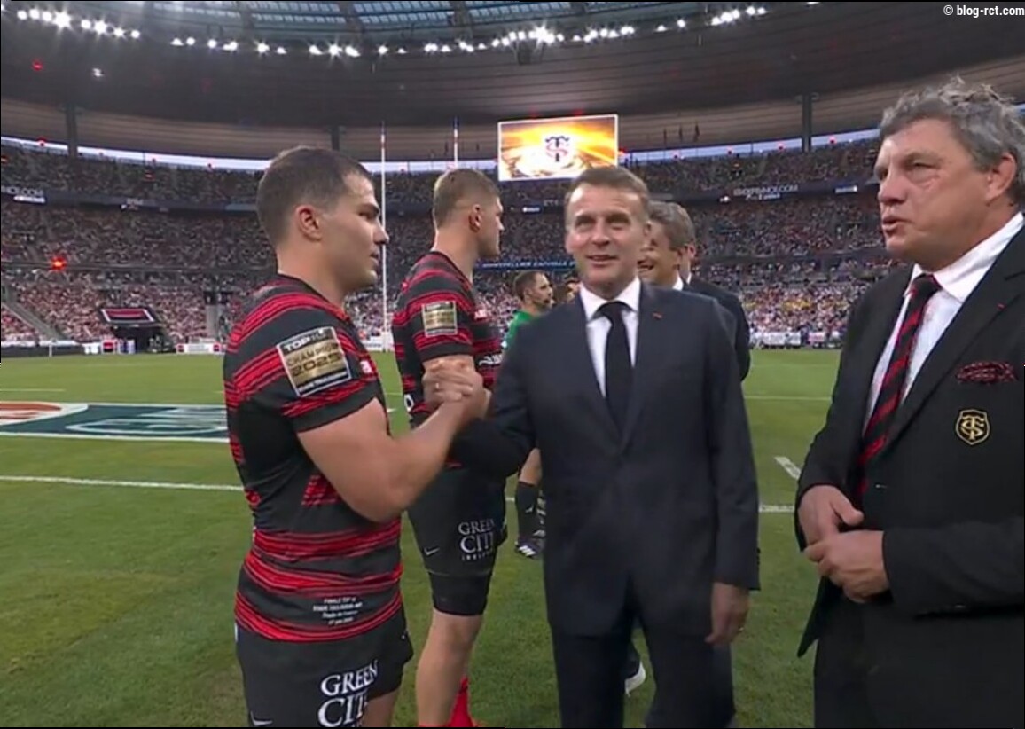 Emmanuel Macron sifflé au Stade de France avant la finale du Top 14