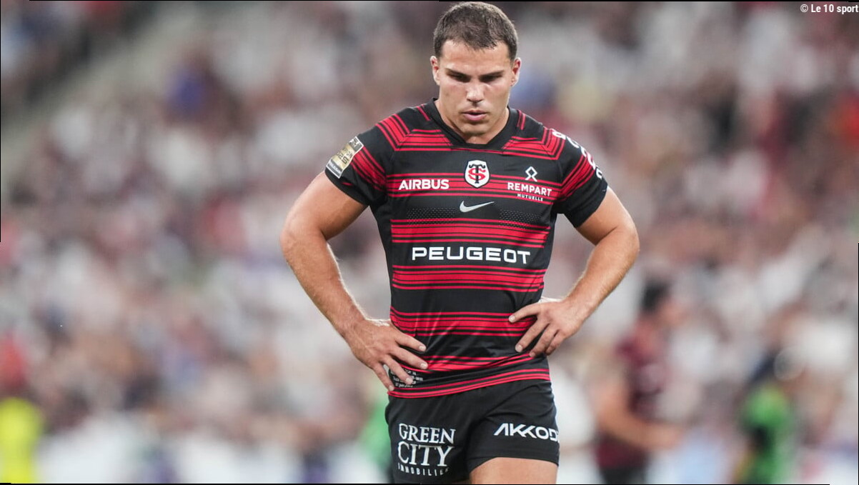 XV de France : Forfait, Antoine Dupont donne de ses nouvelles après sa dernière blessure