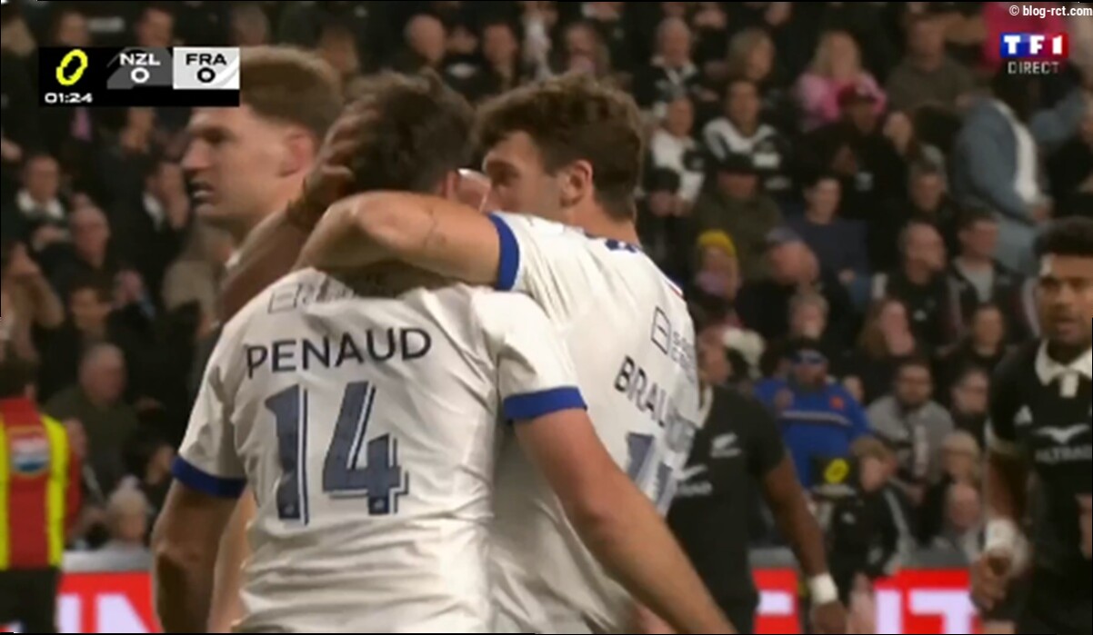 VIDEO : L'essai de Damian Penaud dès la 1ère minute de jeu contre les Blacks !