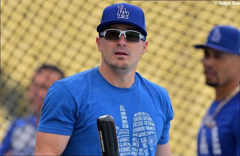 Kiké Hernández Possibly Returning From Oblique Strain Around End Of July