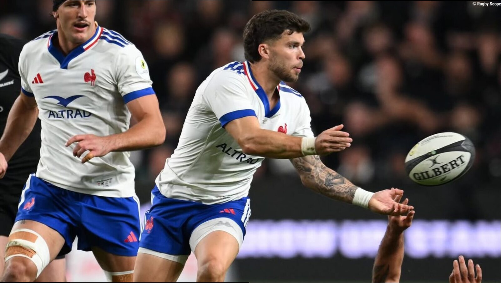 Australie-France : Matthieu Jalibert bel et bien titulaire à l'arrière face aux Wallabies