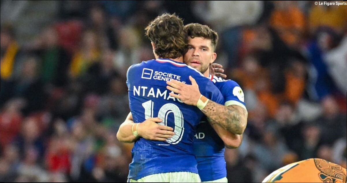 Australie-France : «C'est vraiment que du bonheur de jouer avec Jalibert», savoure Ntamack après la victoire des Bleus