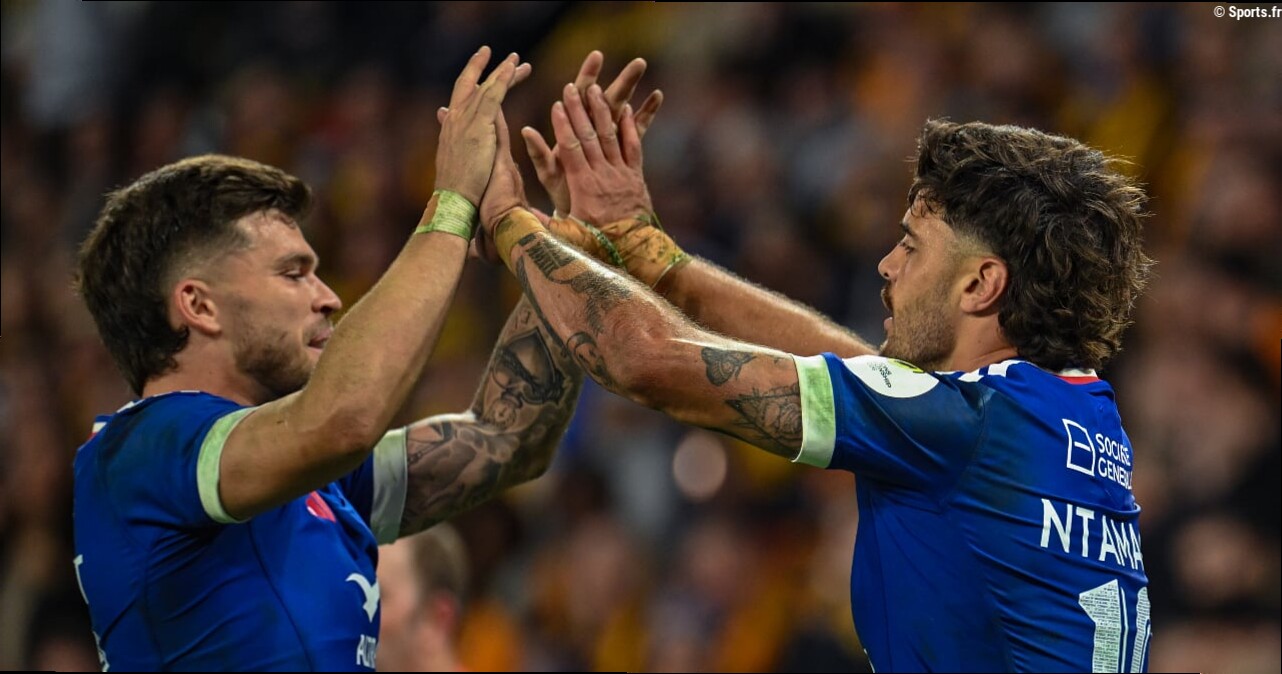 XV de France: Message clair pour le duo Ntamack-Jalibert