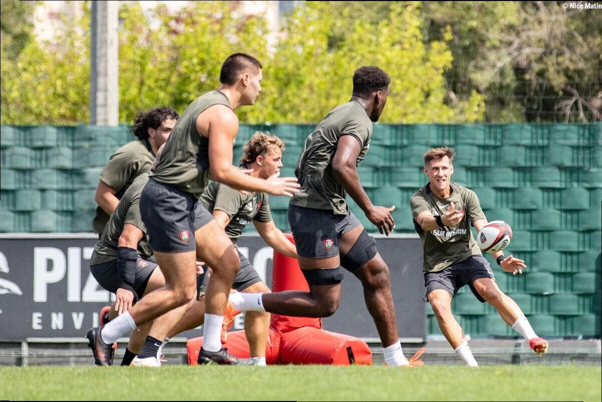 Le RCT a repris le chemin de l'entraînement autour de Pierre Mignoni, quatre nouveaux joueurs présents