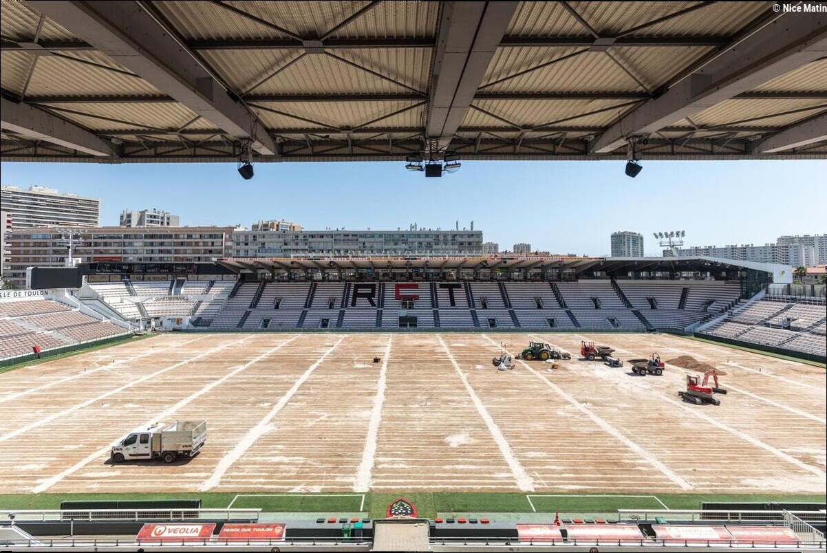 « Une pelouse nouvelle génération » : sous la pression de la ligue nationale de rugby, le stade Mayol de Toulon enfile à son 